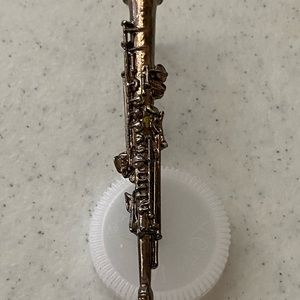 Alchemy Poker Musica Soprano Saxophone pin